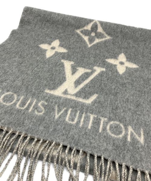 LOUIS VUITTON（ルイ ヴィトン）LOUIS VUITTON (ルイ ヴィトン) ロゴカシミヤマフラー ライトグレー×ベージュの古着・服飾アイテム