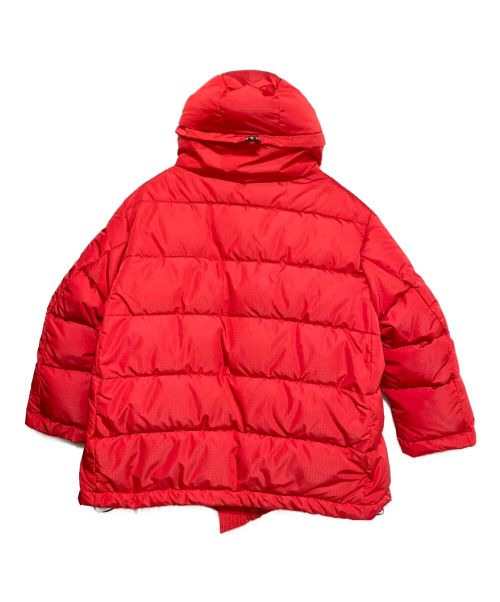BALENCIAGA（バレンシアガ）BALENCIAGA (バレンシアガ) New Swing Puffer レッド サイズ:38の古着・服飾アイテム