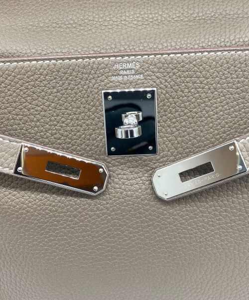 HERMES（エルメス）HERMES (エルメス) ケリー 28 内縫い/シルバー金具/エトゥープ/トゴ/Y刻印 エトゥープ サイズ:28の古着・服飾アイテム