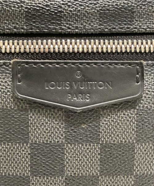 LOUIS VUITTON（ルイ ヴィトン）LOUIS VUITTON (ルイ ヴィトン) グラフィット ジョッシュ グレーの古着・服飾アイテム