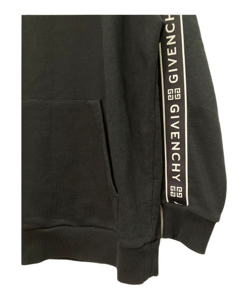 GIVENCHY（ジバンシィ）GIVENCHY (ジバンシィ) 袖ロゴプリントパーカー ブラック サイズ:Sの古着・服飾アイテム