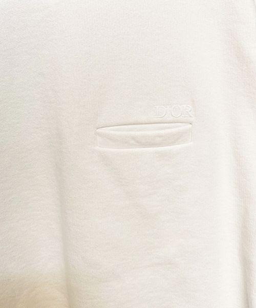 Christian Dior（クリスチャン ディオール）Christian Dior (クリスチャン ディオール) 23SS ネックロゴ クルーネックスウェット ホワイト サイズ:Mの古着・服飾アイテム