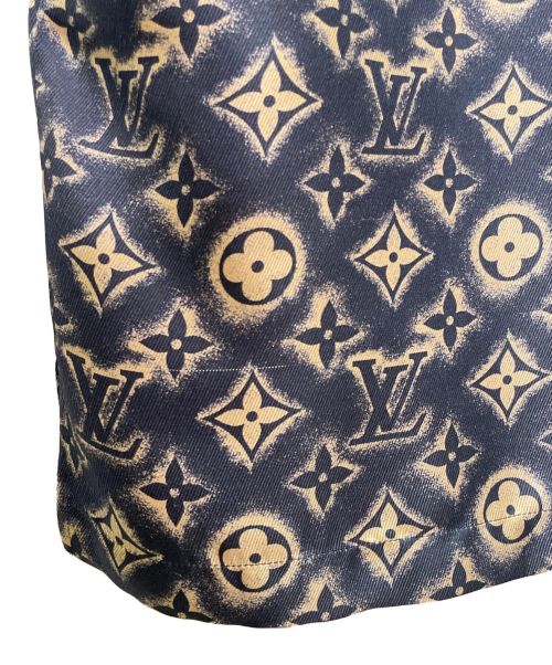 LOUIS VUITTON（ルイ ヴィトン）LOUIS VUITTON (ルイ ヴィトン) モノグラムシルク半袖シャツ グレー サイズ:Sの古着・服飾アイテム
