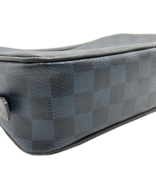 LOUIS VUITTON（ルイ ヴィトン）LOUIS VUITTON (ルイ ヴィトン) トゥルース・トワレットGM ブラック サイズ:GMの古着・服飾アイテム