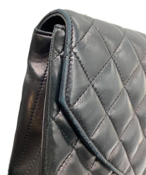 CHANEL（シャネル）CHANEL (シャネル) チェーンショルダーバッグ ブラックの古着・服飾アイテム