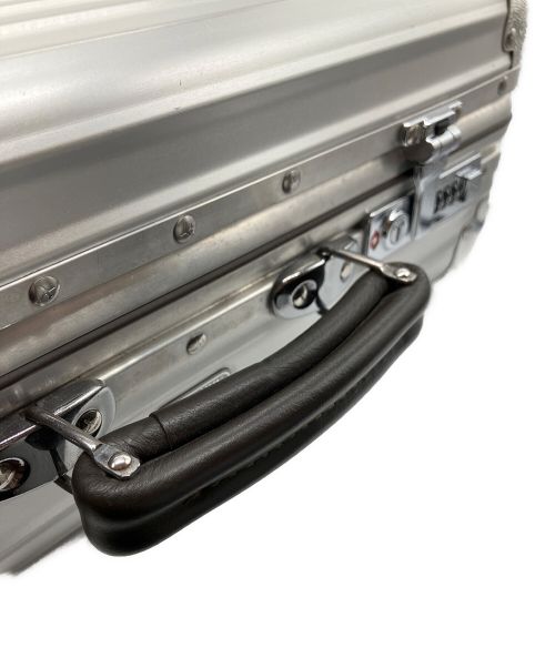 RIMOWA（リモワ）RIMOWA (リモワ) メタルアタッシュケース シルバーの古着・服飾アイテム