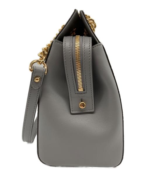 GUCCI（グッチ）GUCCI (グッチ) チェーントートバッグ グレーの古着・服飾アイテム