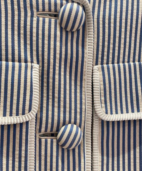 FENDI（フェンディ）FENDI (フェンディ) ストライプノーカラージャケット ベージュ サイズ:36 未使用品の古着・服飾アイテム