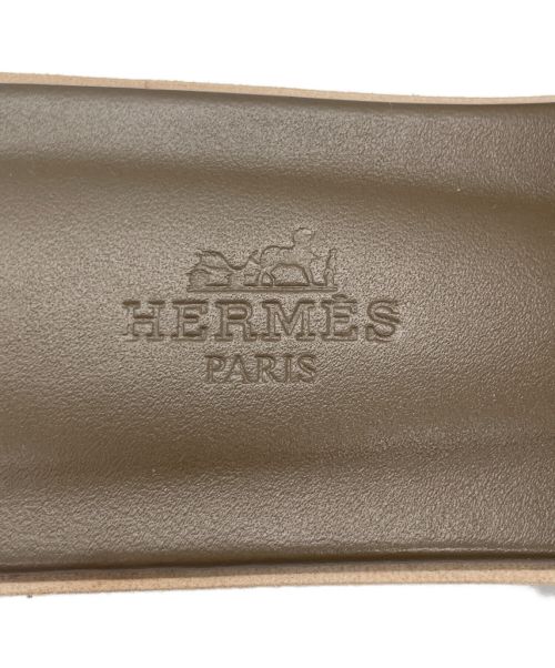 HERMES（エルメス）HERMES (エルメス) オランサンダル ライトグレー サイズ:36の古着・服飾アイテム