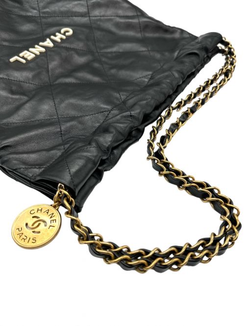 CHANEL（シャネル）CHANEL (シャネル) シャネル 22 ブラック×ゴールドの古着・服飾アイテム