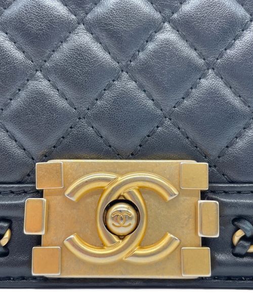 CHANEL（シャネル）CHANEL (シャネル) チェーンショルダーバッグ ブラックの古着・服飾アイテム