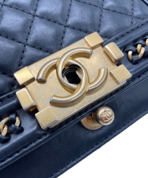 CHANEL（シャネル）CHANEL (シャネル) チェーンショルダーバッグ ブラックの古着・服飾アイテム