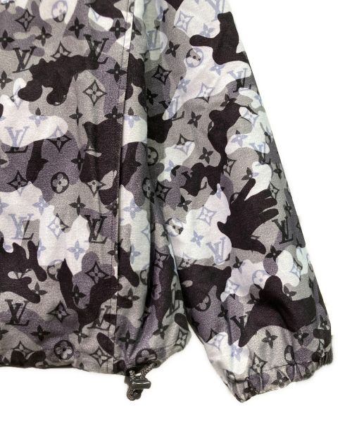 LOUIS VUITTON（ルイ ヴィトン）LOUIS VUITTON (ルイ ヴィトン) リバーシブル カモダブルフェイス コーチ ジャケット スカイブルー×グレー サイズ:48の古着・服飾アイテム