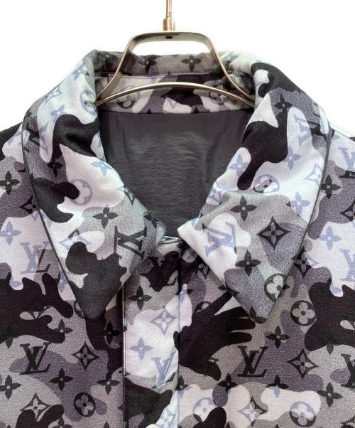 LOUIS VUITTON（ルイ ヴィトン）LOUIS VUITTON (ルイ ヴィトン) リバーシブル カモダブルフェイス コーチ ジャケット スカイブルー×グレー サイズ:48の古着・服飾アイテム