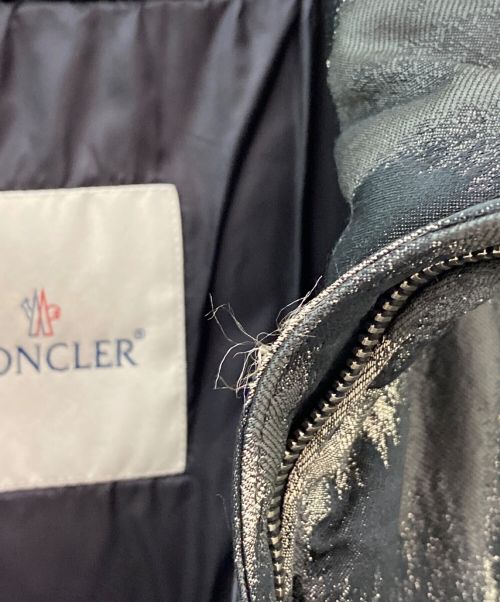 MONCLER（モンクレール）MONCLER (モンクレール) HIMAWARI グレーの古着・服飾アイテム