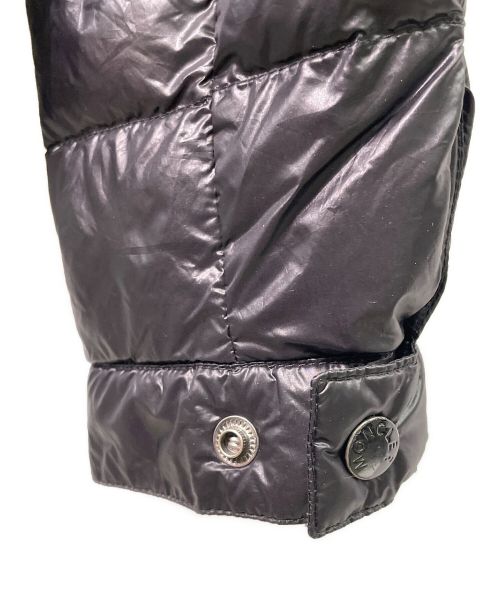 MONCLER（モンクレール）MONCLER (モンクレール) ダウンジャケット/ACORUS ブラック サイズ:3の古着・服飾アイテム