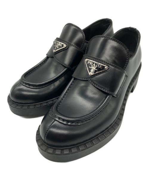 PRADA（プラダ）PRADA (プラダ) ロゴプレートローファー ブラック サイズ:38の古着・服飾アイテム
