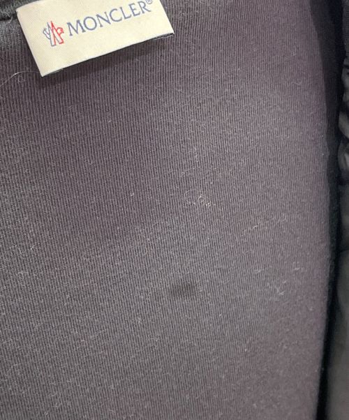 MONCLER（モンクレール）MONCLER (モンクレール) MAGLIA CARDIGAN/ロゴジップパーカー ブラック サイズ:Mの古着・服飾アイテム