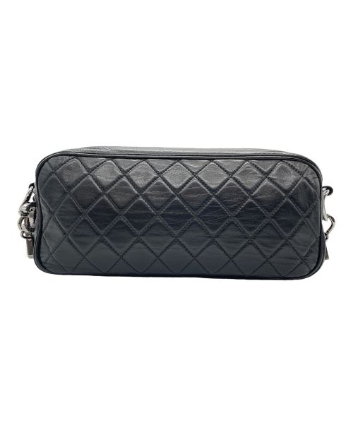 CHANEL（シャネル）CHANEL (シャネル) ワンショルダーバッグ ブラック×シルバー金具の古着・服飾アイテム