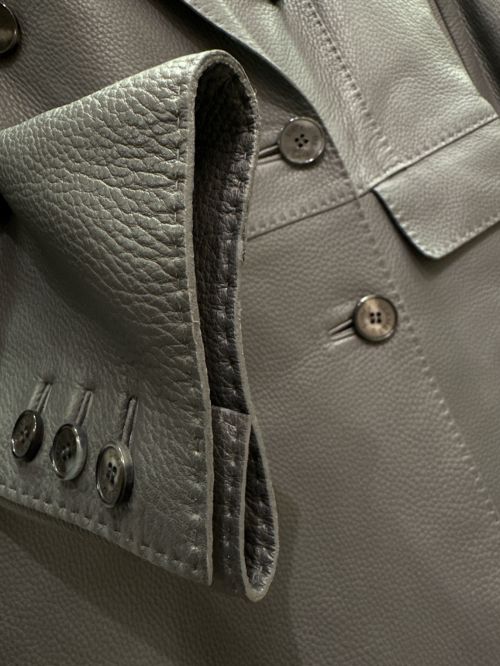 HERMES（エルメス）HERMES (エルメス) ダブルブレストレザーコート グレー サイズ:36の古着・服飾アイテム