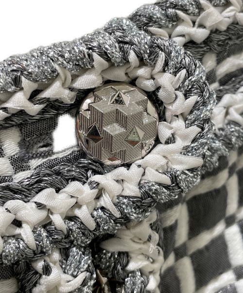 CHANEL（シャネル）CHANEL (シャネル) ラメ台形スカート ライトグレー×ホワイト サイズ:34の古着・服飾アイテム