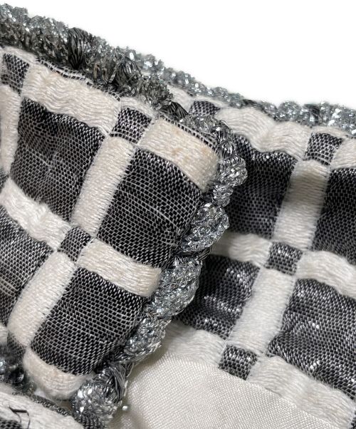 CHANEL（シャネル）CHANEL (シャネル) ラメ台形スカート ライトグレー×ホワイト サイズ:34の古着・服飾アイテム