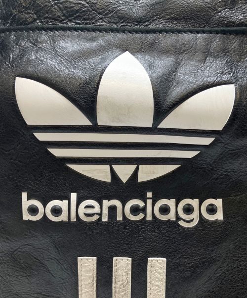 BALENCIAGA（バレンシアガ）BALENCIAGA (バレンシアガ) adidas Originals (アディダスオリジナル) GYM BAG(ジムバッグ)/ボストンバッグ/ショルダーバッグ ブラック×ホワイト サイズ:-の古着・服飾アイテム