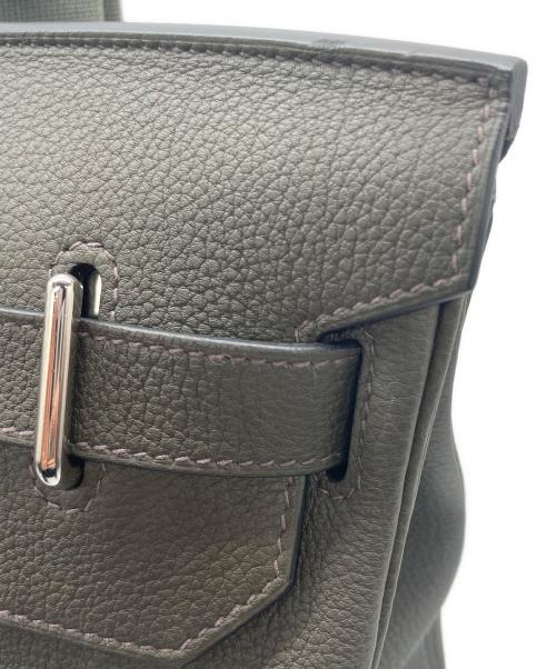 HERMES（エルメス）HERMES (エルメス) アッカド GM/シルバー金具/トゴ/ヴェール ドゥ グリ/カーキ/グリーン系/U刻印 カーキ サイズ:GMの古着・服飾アイテム