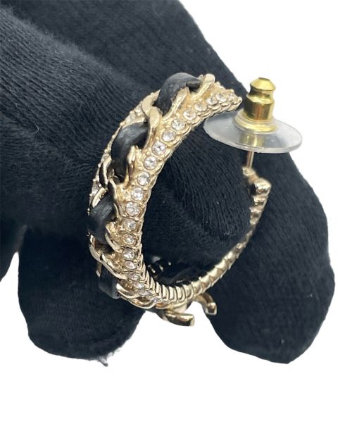 CHANEL（シャネル）CHANEL (シャネル) ココマーク フープ ピアス ブラック×シャンパンゴールドの古着・服飾アイテム