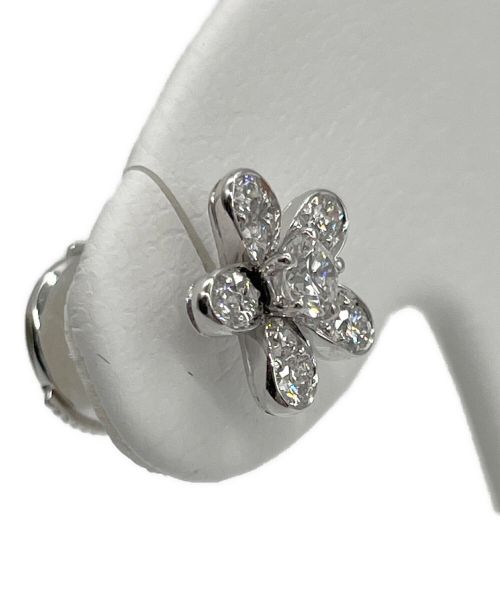 VAN CLEEF & ARPELS（ヴァンクリーフ＆アーペル）VAN CLEEF & ARPELS (ヴァンクリーフ＆アーペル) ソクラテス ピアス1フラワーピアスの古着・服飾アイテム