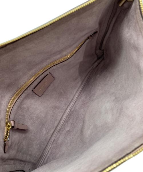JIMMY CHOO（ジミーチュウ）JIMMY CHOO (ジミーチュウ) レザーショルダーバッグ ピンク×ゴールドの古着・服飾アイテム