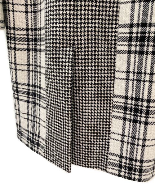 MSGM（エムエスジーエム）MSGM (エムエスジーエム) チェック柄ダブルブレストコート ホワイト×ブラック サイズ:40の古着・服飾アイテム