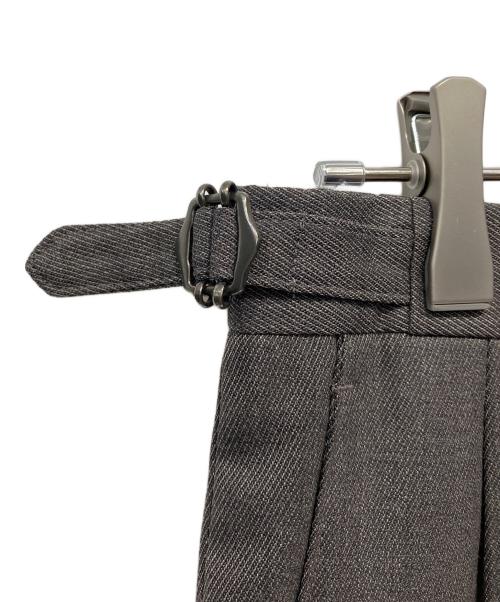 GERMANO（ジェルマーノ）GERMANO (ジェルマーノ) スラックス ライトグレー サイズ:46の古着・服飾アイテム