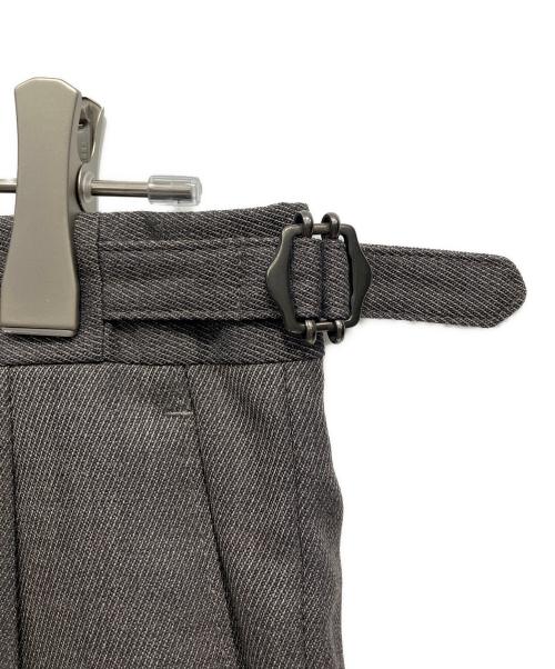 GERMANO（ジェルマーノ）GERMANO (ジェルマーノ) スラックス ライトグレー サイズ:46の古着・服飾アイテム