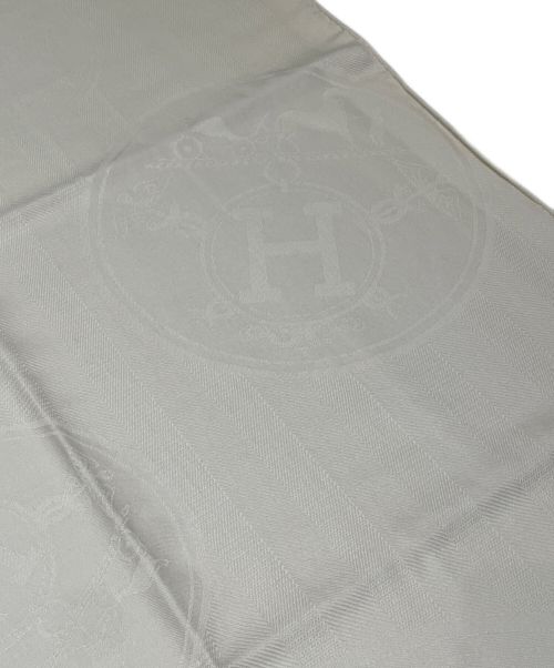 HERMES（エルメス）HERMES (エルメス) ストール ニュー・リブリス ホワイトの古着・服飾アイテム