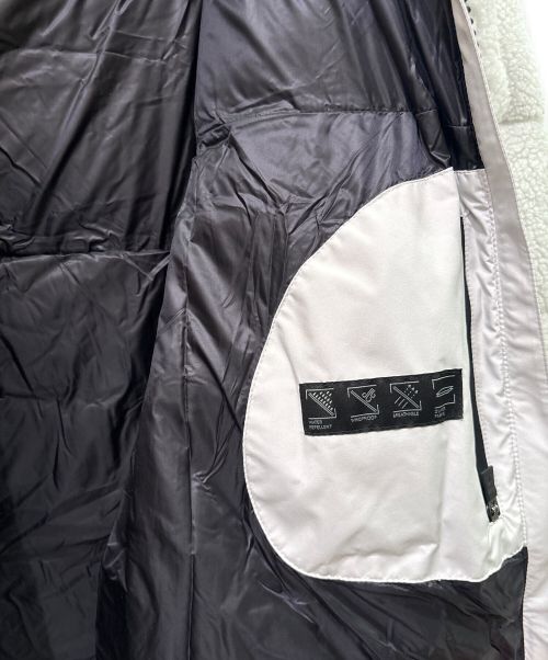 HERNO（ヘルノ）HERNO (ヘルノ) Laminar ラミナー ダウンコート  ホワイト×グレー サイズ:40の古着・服飾アイテム