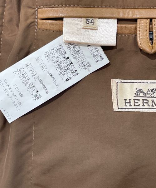 HERMES（エルメス）HERMES (エルメス) 中綿 レザートリミング ナイロンコート ブラウン サイズ:54の古着・服飾アイテム