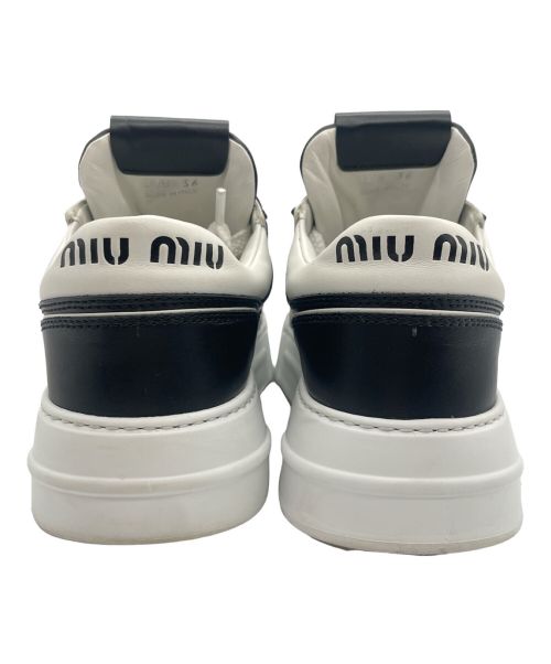 MIU MIU（ミュウミュウ）MIU MIU (ミュウミュウ) MIU MIU ロゴ レザー スニーカー ブラック サイズ:36の古着・服飾アイテム