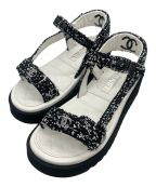 CHANELシャネル）の古着「ココ ツイード ストラップ サンダル」｜ブラック×ホワイト