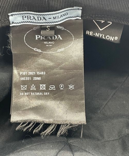 PRADA（プラダ）PRADA (プラダ) RE-NYRON トライアングルロゴ  ブラック サイズ:Sの古着・服飾アイテム