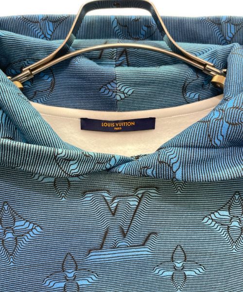 LOUIS VUITTON（ルイ ヴィトン）LOUIS VUITTON (ルイ ヴィトン) 3D モノグラム フーディ パーカー スカイブルー サイズ:Mの古着・服飾アイテム