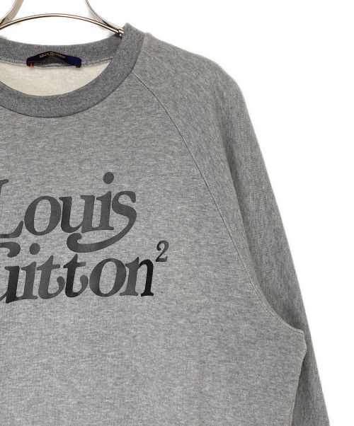 LOUIS VUITTON（ルイ ヴィトン）LOUIS VUITTON (ルイ ヴィトン) NIGO (二ゴー) スクエアードLVクルーネックスウェット グレー サイズ:Mの古着・服飾アイテム