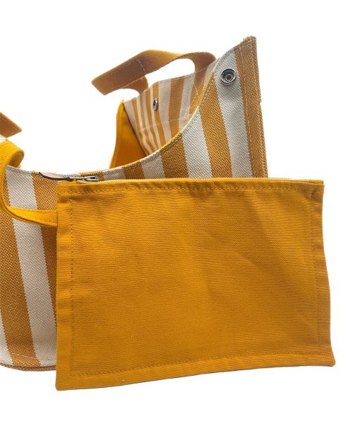 HERMES（エルメス）HERMES (エルメス) カンヌPM イエロー×ホワイト サイズ:PMの古着・服飾アイテム