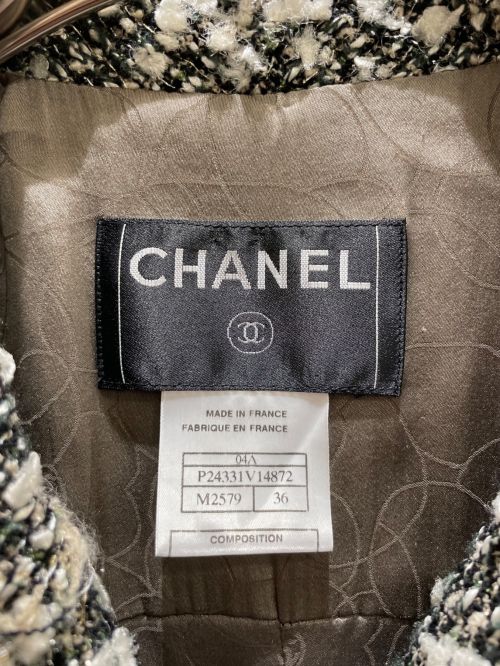 CHANEL（シャネル）CHANEL (シャネル) Coco button tweed jacket ブラック×ホワイト サイズ:36の古着・服飾アイテム