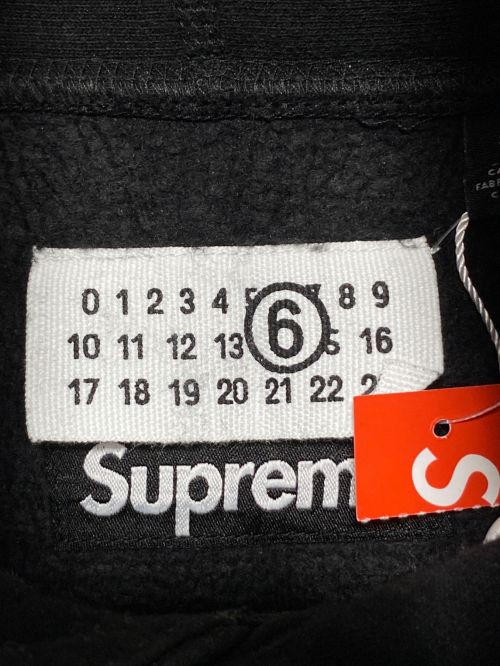 SUPREME（シュプリーム）SUPREME (シュプリーム) MM6 Maison Margiela (エムエムシックス メゾンマルジェラ) Foil Box Logo Hooded Sweatshirt グレー サイズ:XL 未使用品の古着・服飾アイテム