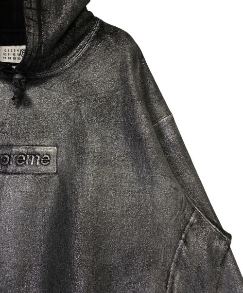 SUPREME（シュプリーム）SUPREME (シュプリーム) MM6 Maison Margiela (エムエムシックス メゾンマルジェラ) Foil Box Logo Hooded Sweatshirt グレー サイズ:XL 未使用品の古着・服飾アイテム
