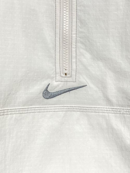 SUPREME（シュプリーム）SUPREME (シュプリーム) NIKE (ナイキ) Ripstop Pullover ホワイト サイズ:XLの古着・服飾アイテム