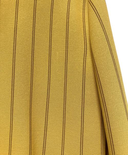 MIU MIU（ミュウミュウ）MIU MIU (ミュウミュウ) MIU MIU トリムパッチ ストライプ ニット カーディガン マスタード サイズ:36の古着・服飾アイテム