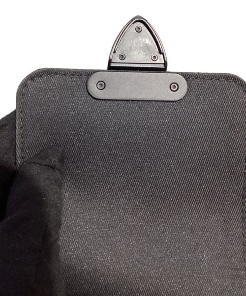 LOUIS VUITTON（ルイ ヴィトン）LOUIS VUITTON (ルイ ヴィトン) S Lock Vertical Wearable Wallet (Sロック ヴェルティカル･ウェアラブル ウォレット) ブラウン×ブラック サイズ:-の古着・服飾アイテム