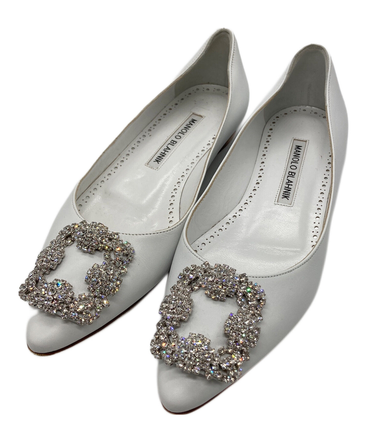 Manolo Blahnik (マノロブラニク) ビジューフラットパンプス Manolo Blahnik (マノロブラニク) ビジューフラットパンプス